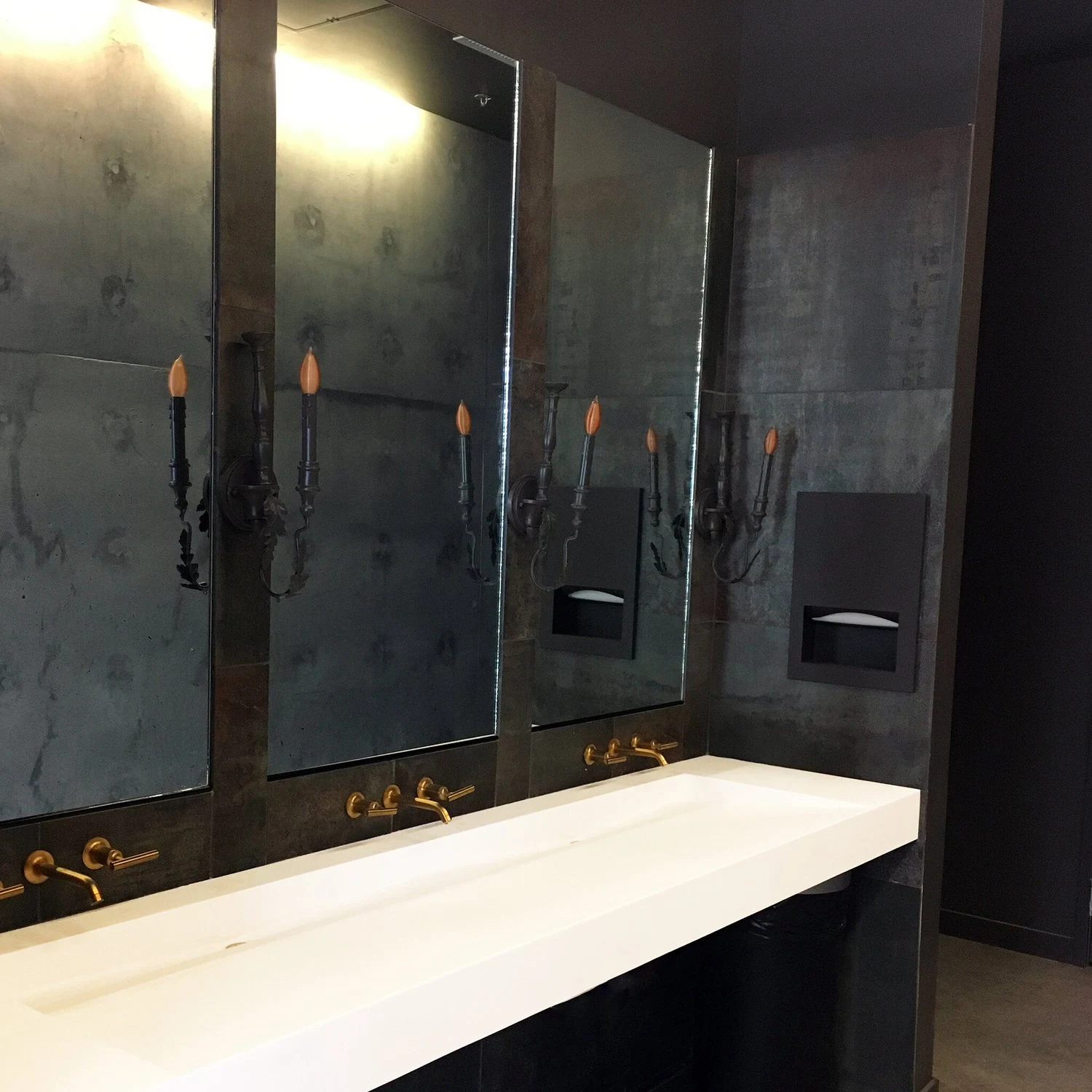 Jupiter Hotel — project photograph 7