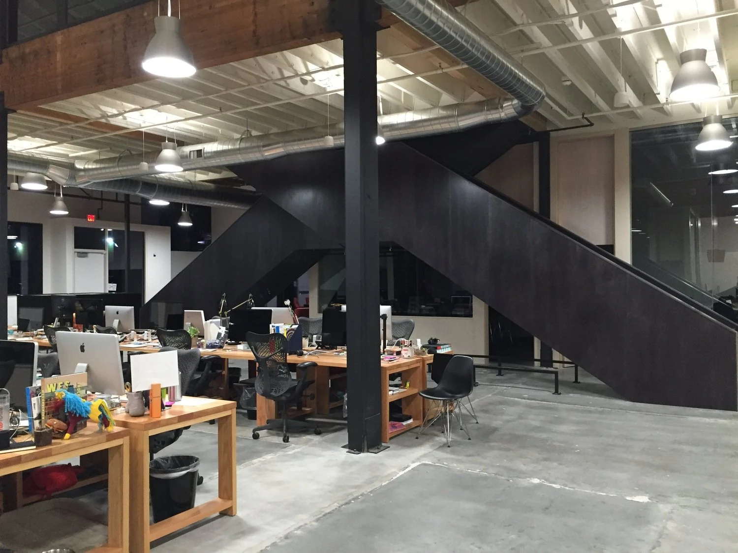 Swift Office Building — project photograph 2